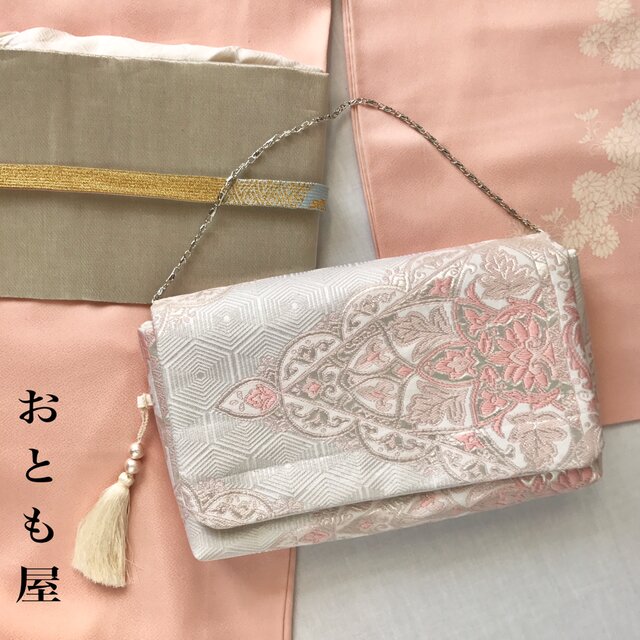 絹帯 2way ハンドバッグ 白×ピンク タッセル、チェーン付き | iichi ハンドメイド・クラフト作品・手仕事品の通販