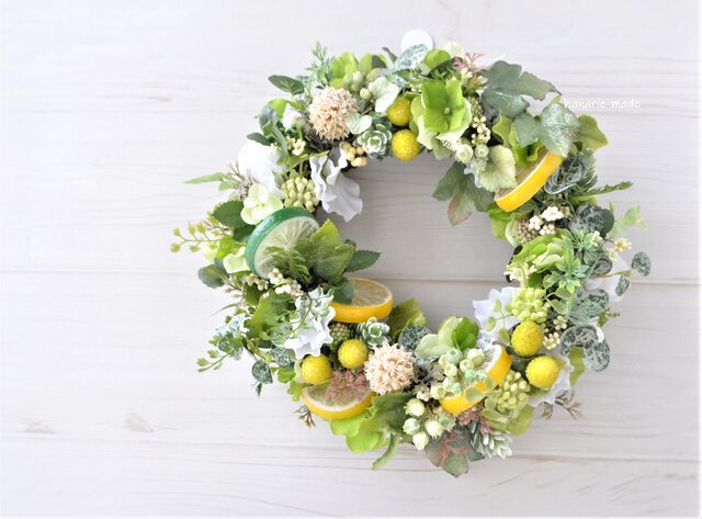 レモンとライム 実りのリース：レモン ライム ベリー 黄色 | iichi
