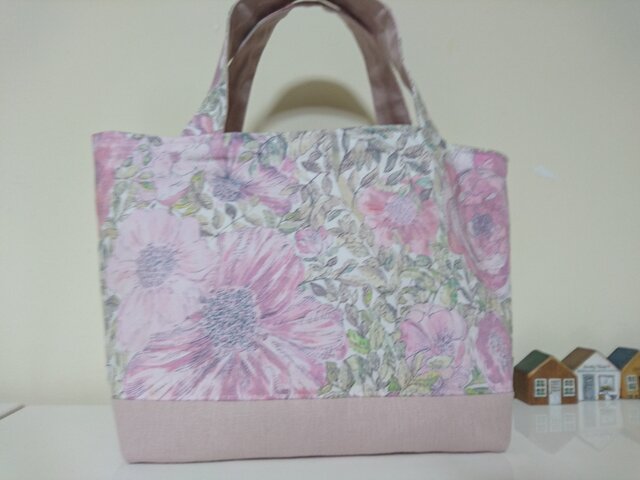 リバティランチバッグ rose xantheの画像1枚目