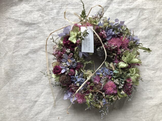 アジサイと小花のリース**の画像1枚目