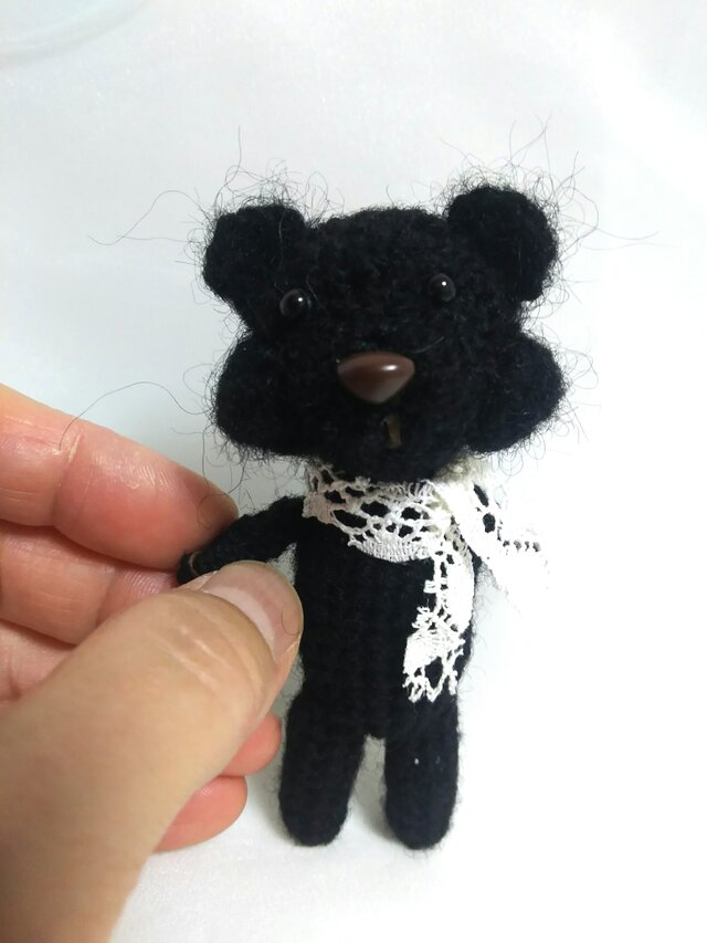 まっ黒なクマさんの画像1枚目