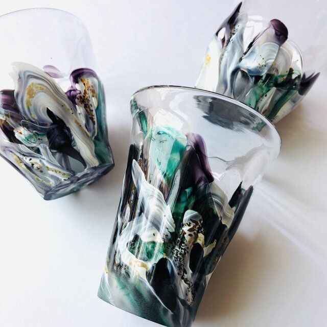 銀箔緑彩盃（ぎんぱくりょくさいはい）／ぐい呑