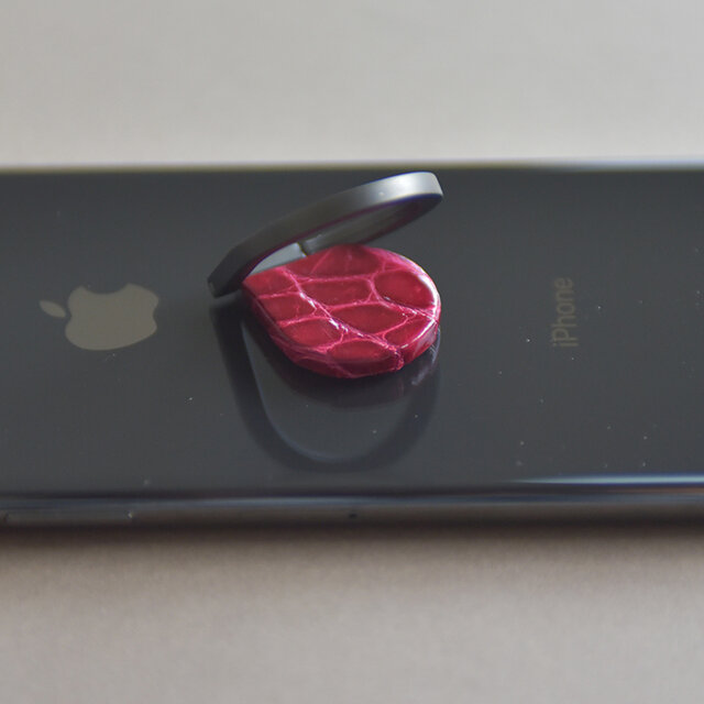 クロコ スマホリングティアドロップ型【クリムゾンレッド】・MAiSON POMME・スモールクロコ使用の画像1枚目