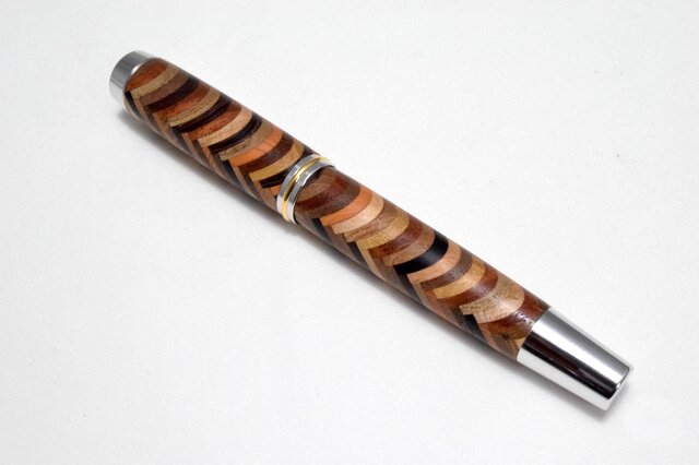 寄木】手作り木製万年筆 #6 | iichi 日々の暮らしを心地よくする