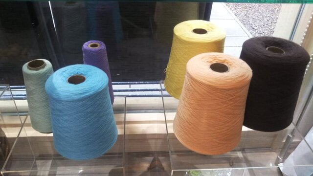 カシミヤ100％ 毛糸 | iichi 日々の暮らしを心地よくするハンドメイド