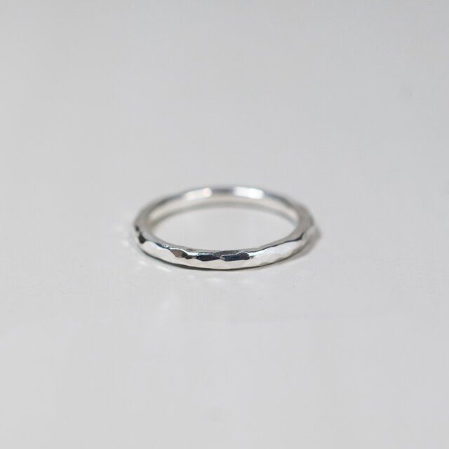 シルバーラウンドプレーンリング 1.8mm幅 槌目｜FA-120