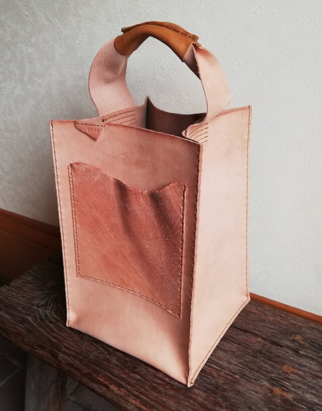 国産オイルヌメ　ちょっと縦長な四角いトート　ナチュラル