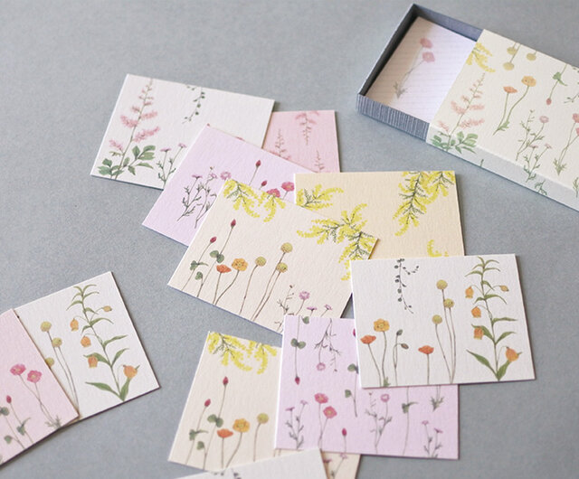 明るい花たちの小さなメッセージカードBOXの画像1枚目