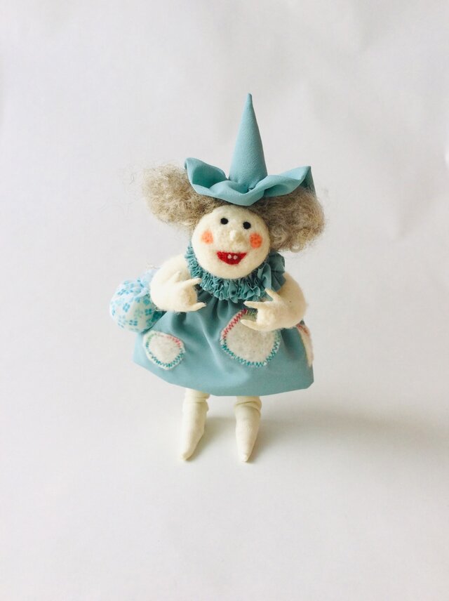 Magie (見習い魔女) / フェルト人形の画像1枚目