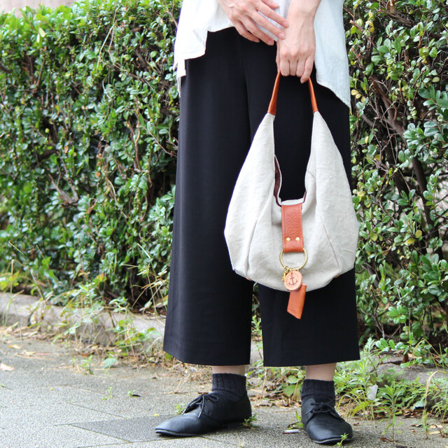 polta-mini(linen)レッドブラウン(リネン帆布×杤木ワンショルダーバッグ)の画像1枚目