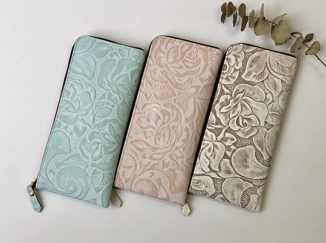 牛革のスリムな長財布 ボタニカル ピンクベージュ Iichi ハンドメイド クラフト作品 手仕事品の通販