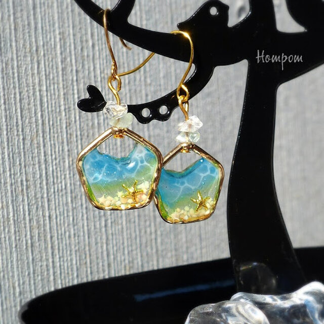 19p026・南の海のピアス ホムポム
