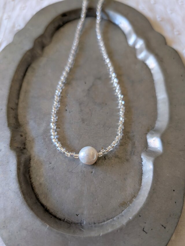 ナチュラルパールのひと粒ネックレス