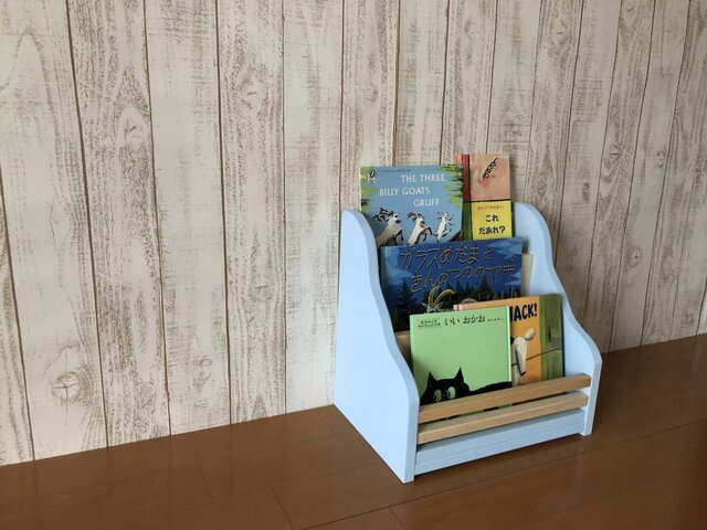 *表紙の見える絵本棚*絵本棚*マガジンラック*家具*~㊤マンチェスターブルー&ミディアム~39の画像1枚目
