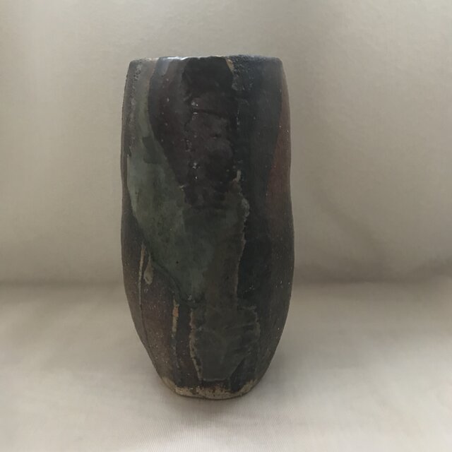 伊賀風の花器の画像1枚目