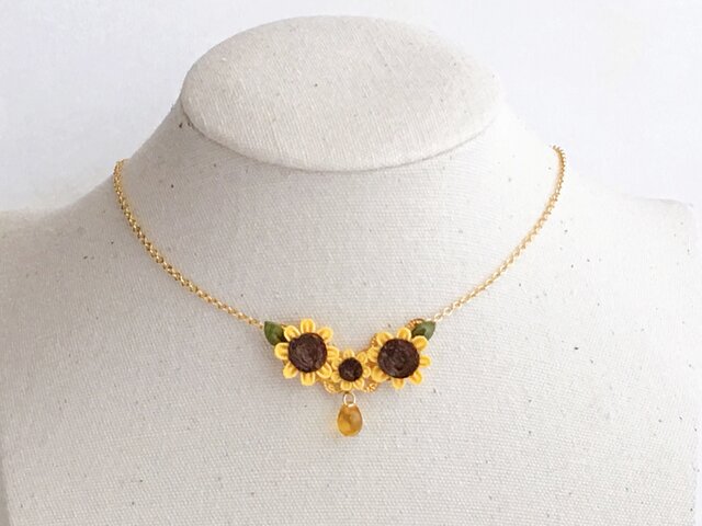 ひまわりの花束ネックレス （ つまみ細工＊受注制作 ） | iichi 日々の