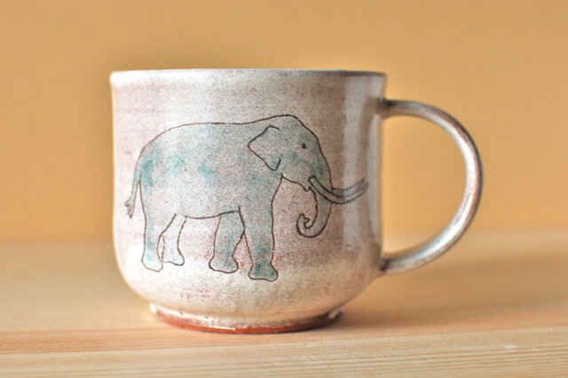 粉引 Elephant cup ゾウのマグカップの画像1枚目