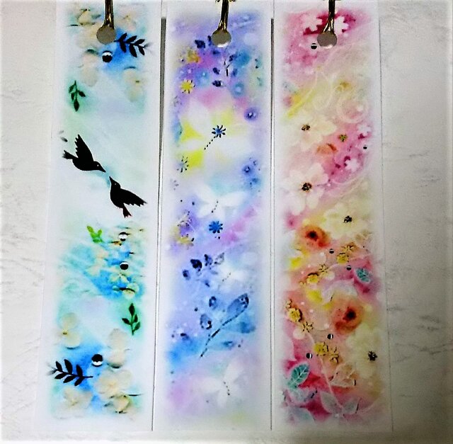 3種の栞(しおり) 新緑と小鳥・蝶々の夢・花の光 パステルアートの 