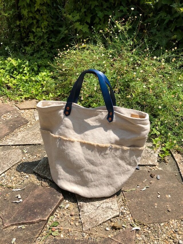 ミリタリーツイル バケツ型トートバッグ 生成り✖︎ブルー