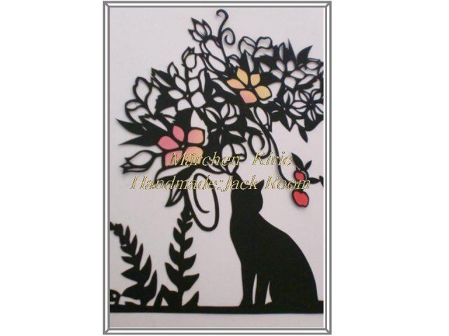 メルヘン切り絵i85 猫 花に囲まれて Iichi ハンドメイド クラフト作品 手仕事品の通販