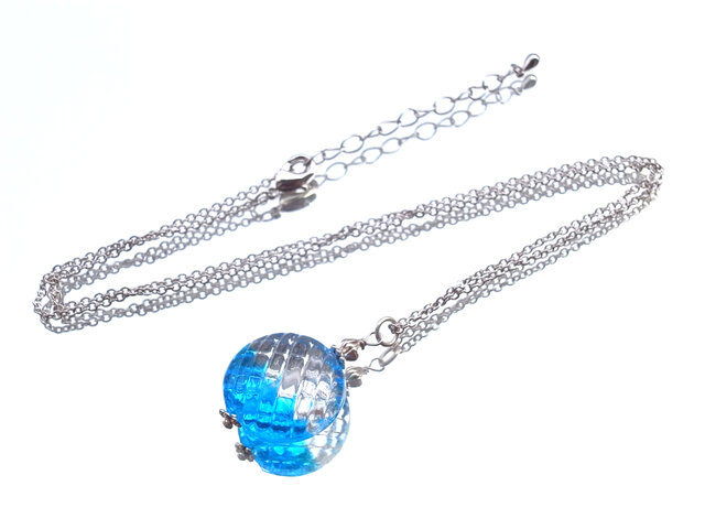 ネックレス ソーダ水の様なブルーとクリアガラス 青 水色 シルバー