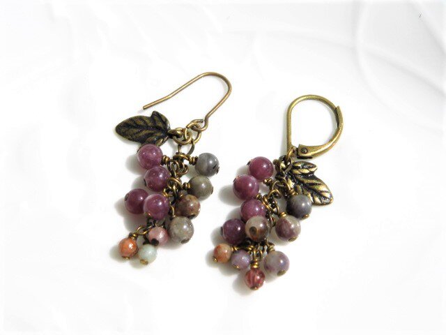 only one! 天然石 葡萄 ピアス jewelryBの画像1枚目