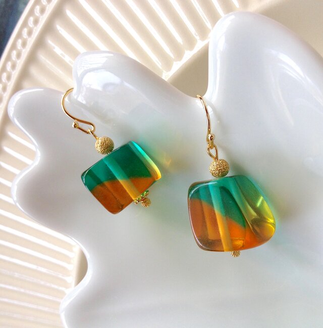 mint & honey drop pierced earringの画像1枚目