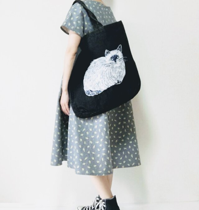 ちいさなミモザ*花柄フレアワンピース*コットンリネンの画像1枚目