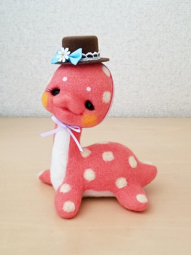 メルヘン♡レトロなネッシーちゃんの画像1枚目