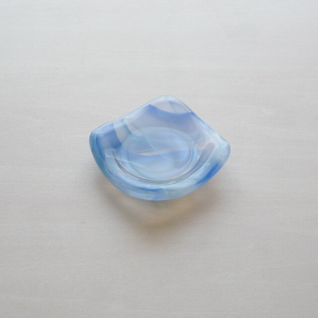 ゆらゆら 豆皿 8の画像1枚目