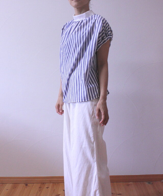 スタンドカラーブラウス