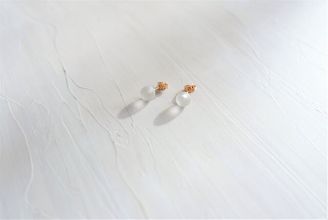 Rounded Crystal ピアス - 14kgfの画像1枚目