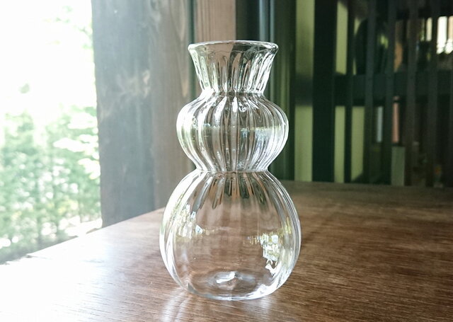 モールド花瓶の画像1枚目