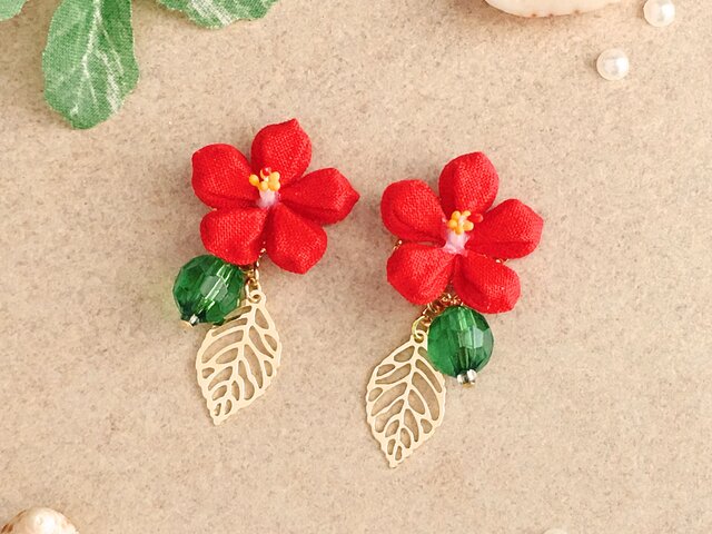 全2種⟫ ハイビスカス・プルメリアとリーフのピアス （ つまみ細工