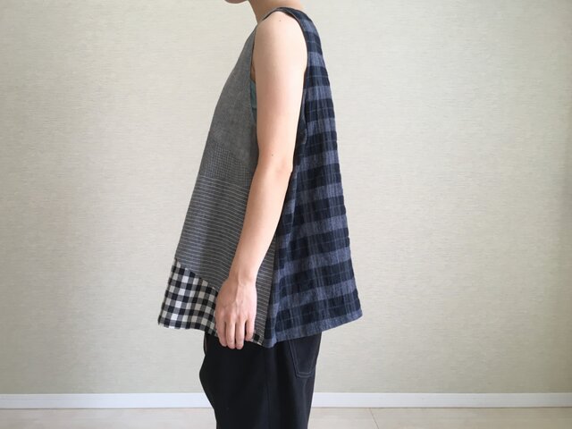 モノトーンいろいろのゆるタンク012の画像1枚目