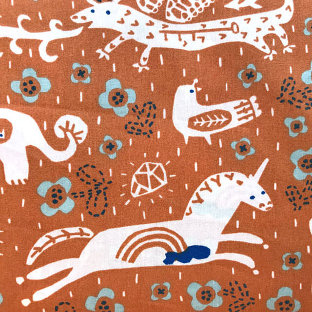 アメリカBirch プリントカットクロス Enchanted Kingdom 王国への鍵 オーガニックコットンの画像1枚目