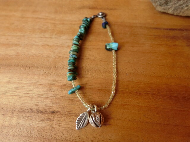 *summer price*ターコイズのカタチ*ブレス@turquoise+ビンテージビーズ+カレンシルバーの画像1枚目