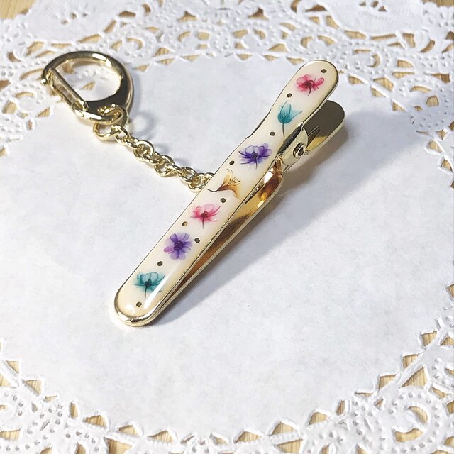 再販☆ボタニカルflowerのバッグクリップの画像1枚目