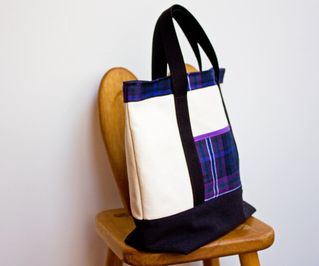 キャンバス生地とタータンチェックのトートバッグ【パープル】 | iichi