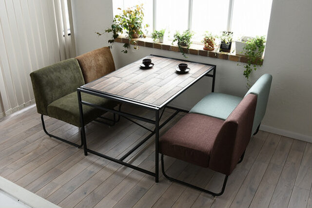 Industrial Dining Low Tableの画像1枚目