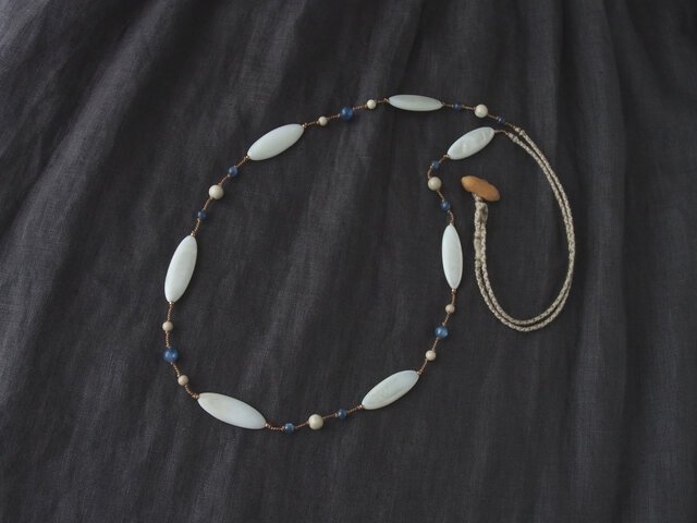 Marquise Long Necklace(White×Blue)の画像1枚目