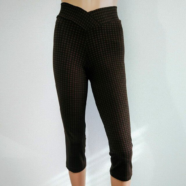 ≪iichiご体感SALE≫1サイズでS~Lサイズ対応、ノンストレスストレッチ美脚クロップト丈パンツ:スキニーストレートショートの画像1枚目