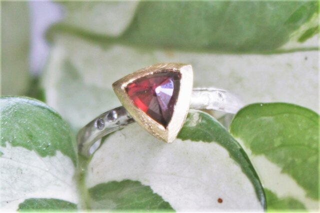 Hammering narrow stackable band RedSpinel HFR22の画像1枚目
