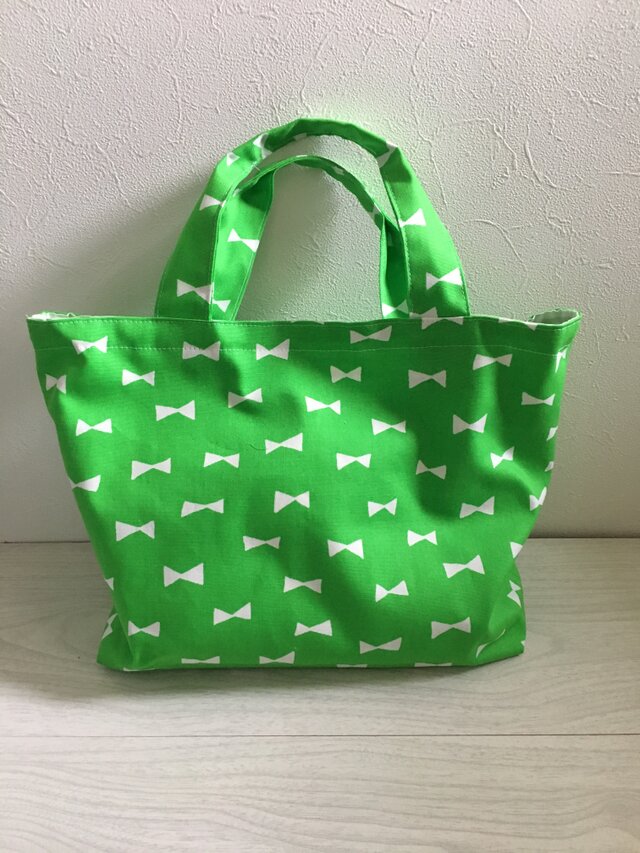 リボンのトートバッグ(グリーン)の画像1枚目