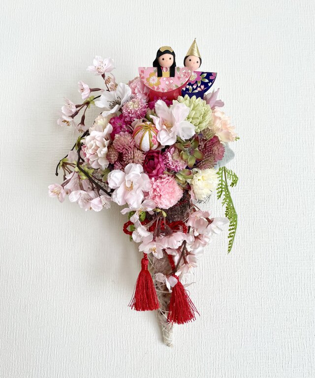 初節句やひな祭りのお祝いに お雛様壁掛け飾りの画像1枚目