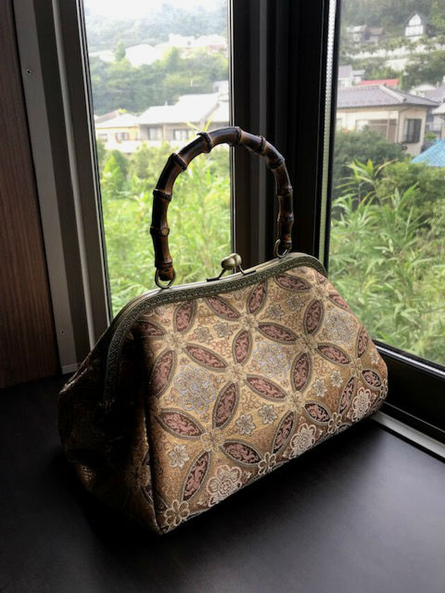 七宝つなぎ袋帯の竹の手がま口手提げ