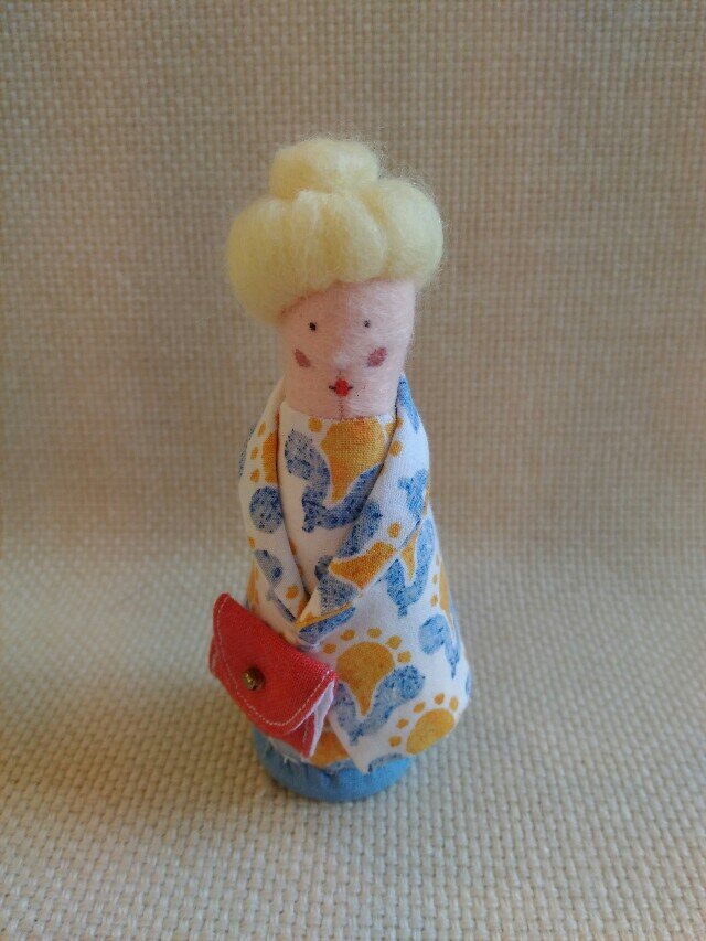 paper weight dollの画像1枚目