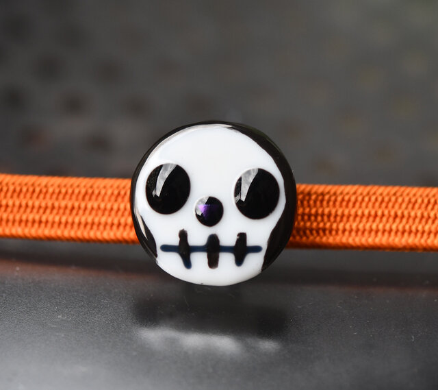 ハロウィン 帯留め 可愛い骸骨さんの画像1枚目
