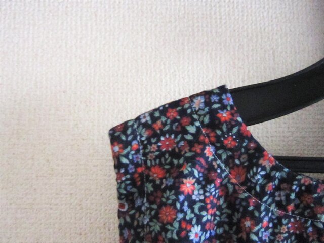 花のワンピース100の画像1枚目