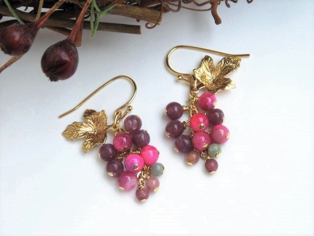 天然石 葡萄 ピアス or イヤリング jewelry Eの画像1枚目